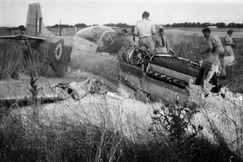 RNZAF Mustang NZ 2430 crash