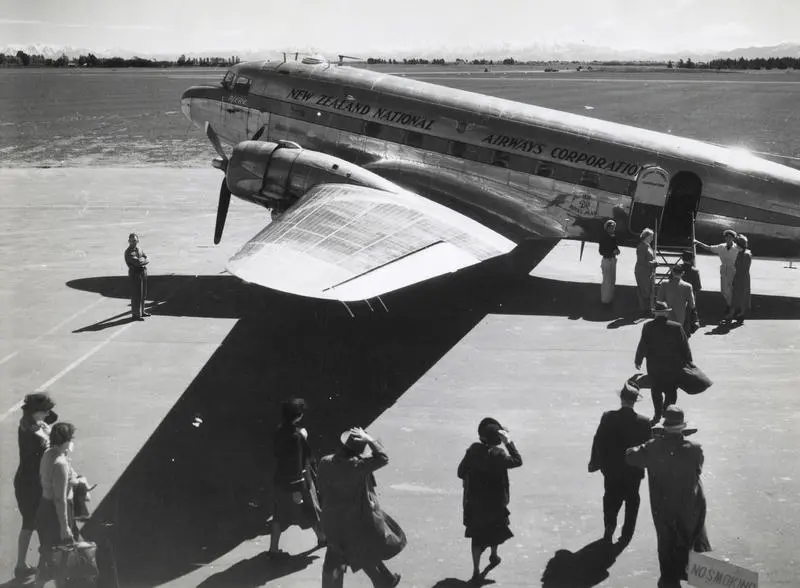 NAC Douglas DC-3