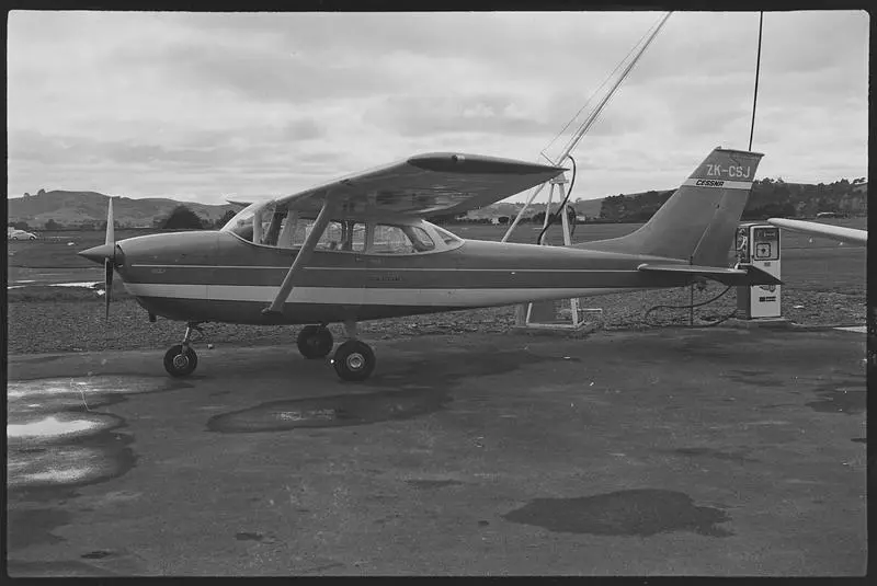 33 Ardmore 15.7.69 ZK-CSJ Cessna 172K