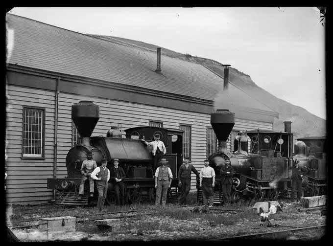 Railways, locomotives, St Vincent Street yard