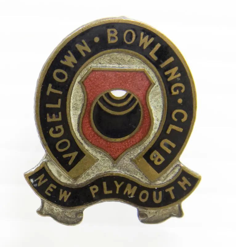 Badge ( Vogeltown Bowling Club )