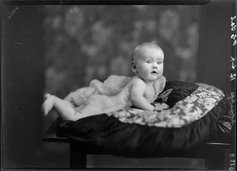Loveridge, Infant