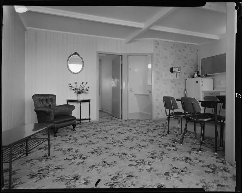 Carrington Court Motels, Interior