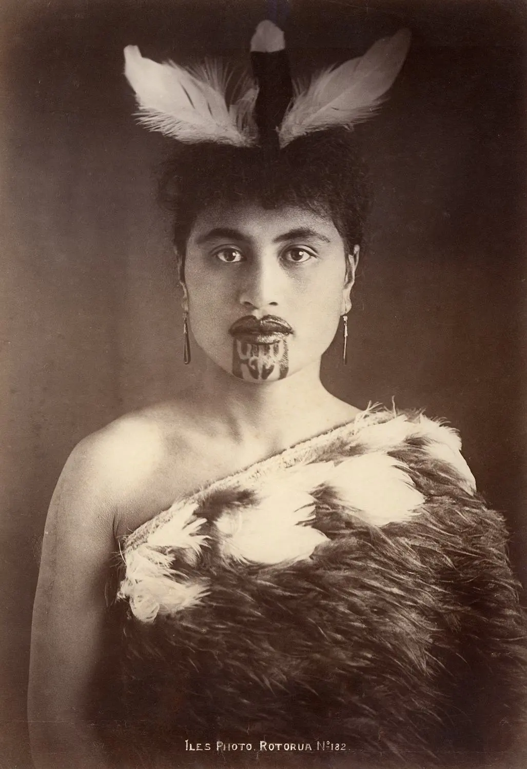 Maori woman, New Zealand, c.1891-1930