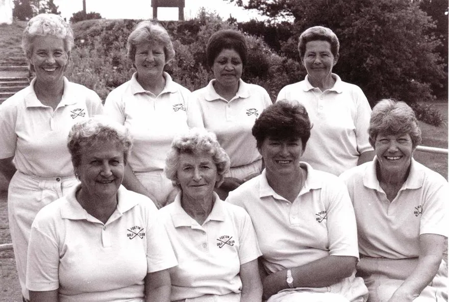 Foxton Golf Club - Women's Silver Pennants Team, 1996?