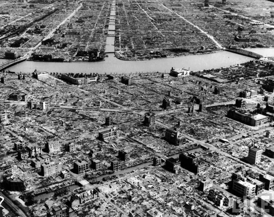 George Silk Photo - Hiroshima after atom bomb 1945
