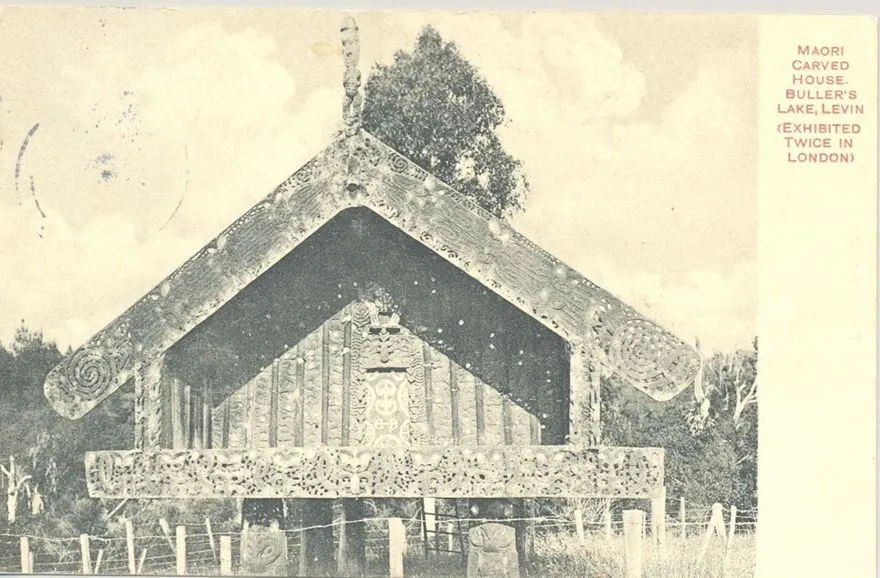 Maori Carved House. Buller's Lake, Levin (caption)
