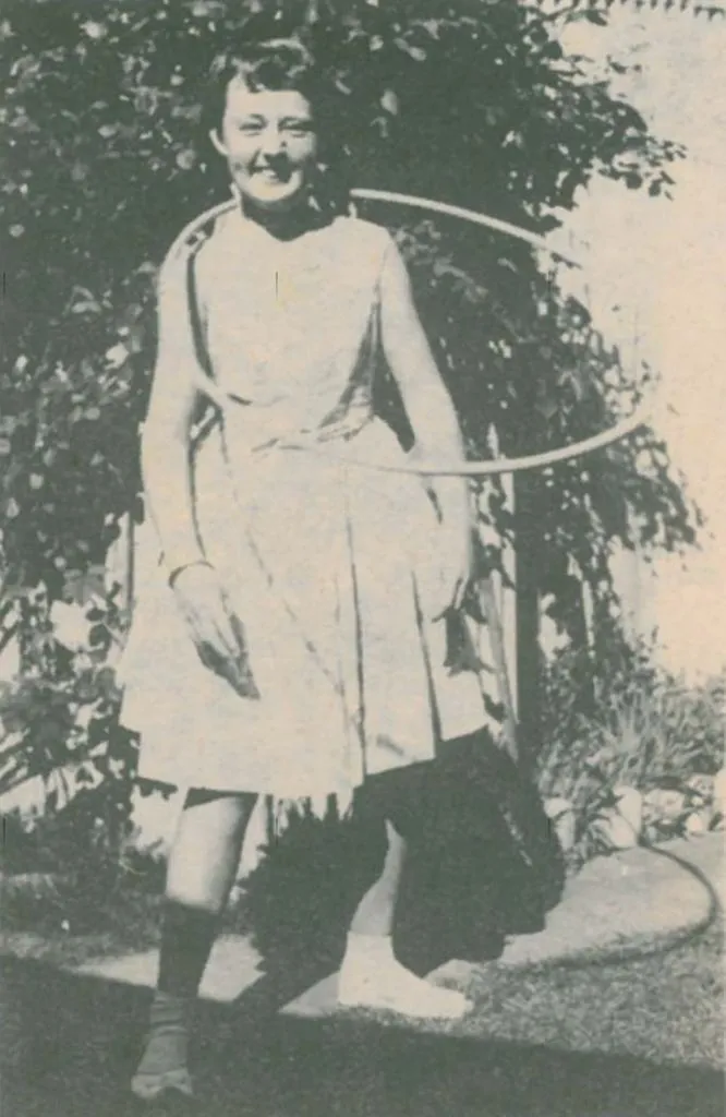 Elizabeth Orbell, Levin aged 12 Hula Hoop craze 1958