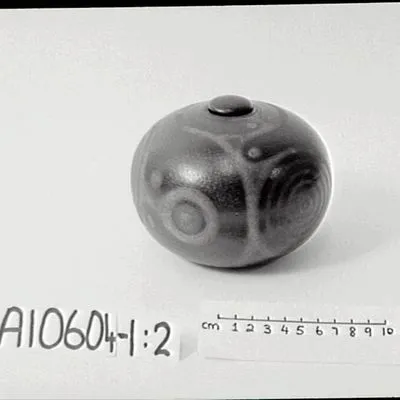 Stoneware bottle with stopper by Anneke Borren