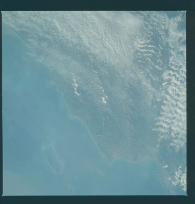 S09-43-2662 - STS-009 - Earth observations taken by the STS-9 crew