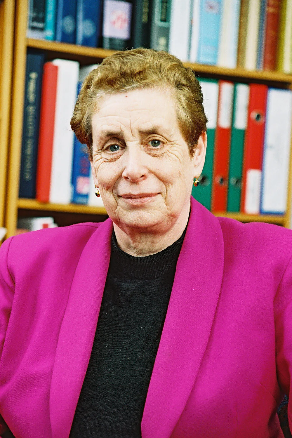 Professor Linda Holloway