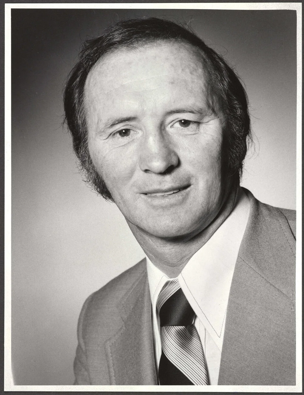 Cliff Skeggs