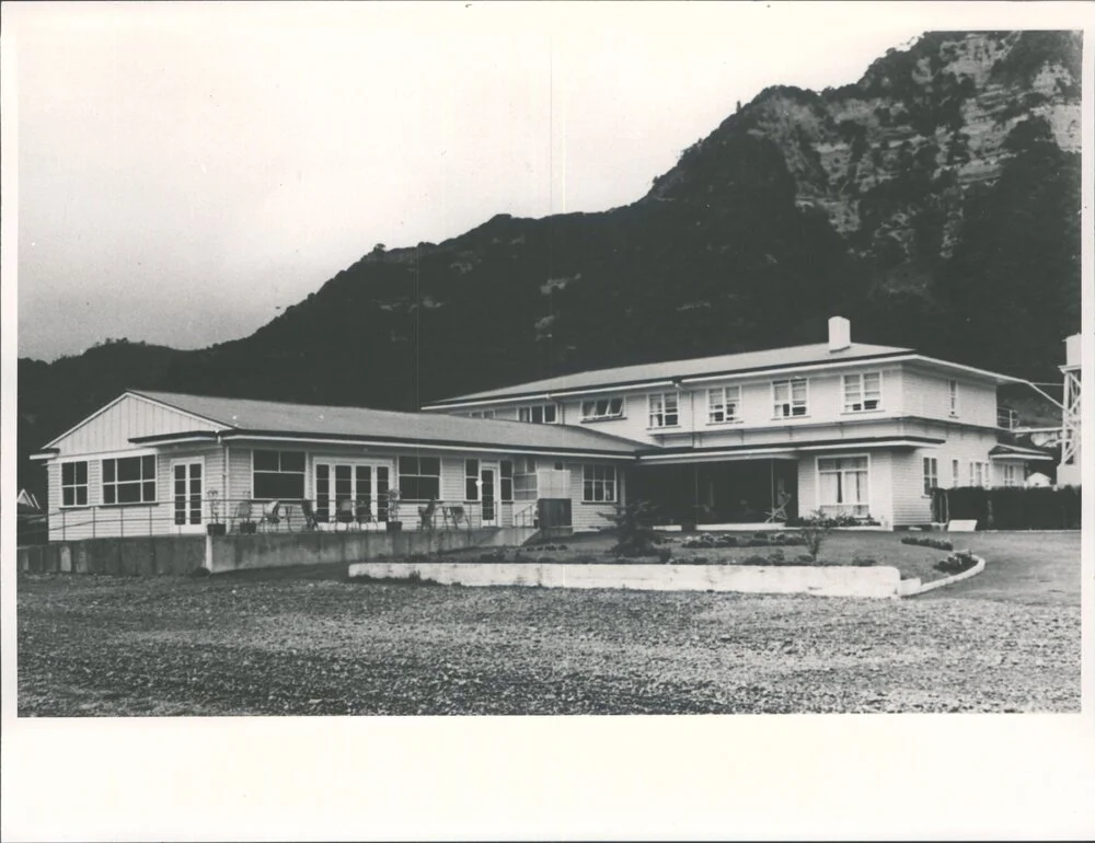 Te Araroa Hotel