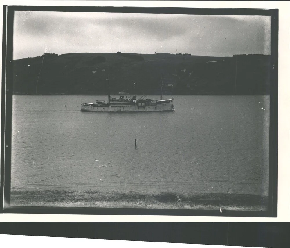 North Star (American Antarctic Service Expedition) 139-40