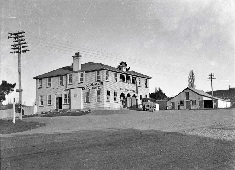 Building. Star & Garter Hotel., 11 Weka Pass Road, Waikari Canterbury, New Zealand
