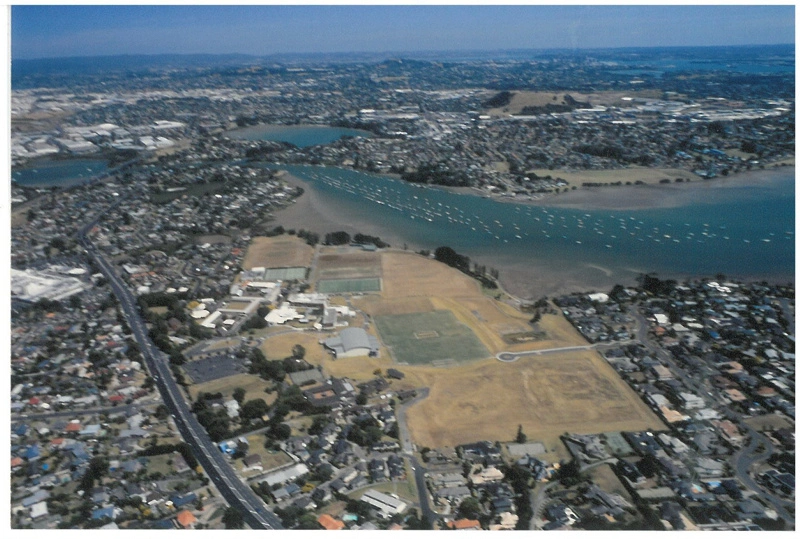 Pakuranga and Saint Kentigern College - aerial