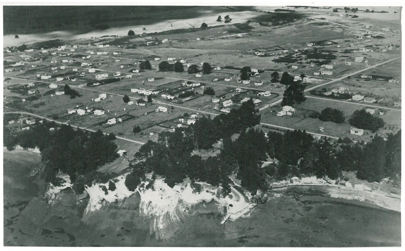 Beachlands, aerial photo looking towards Maraetai Beach
