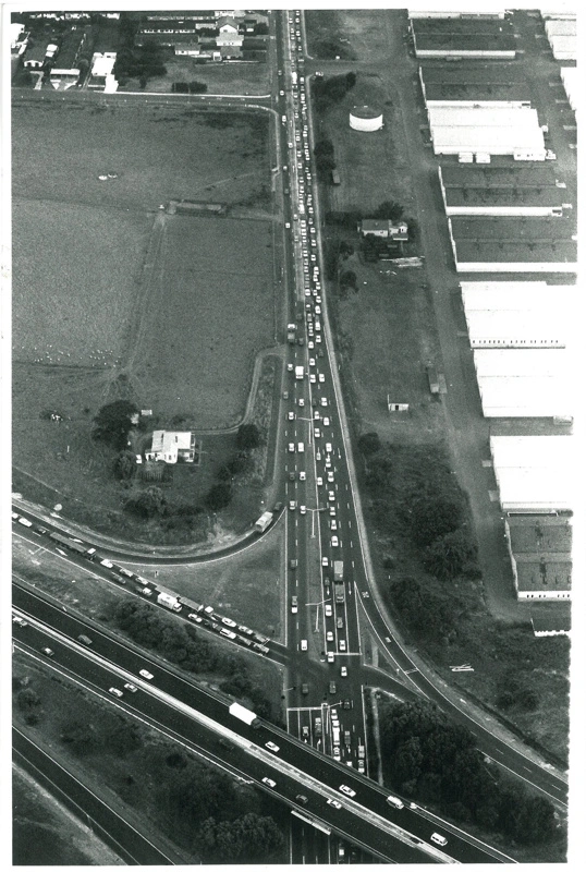 Southern Motorway and Mt Wellington Highway c1989