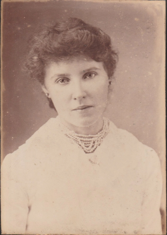 Kate Nicholas