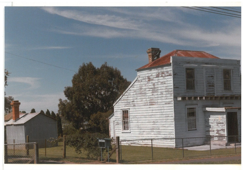 Former Loombs Hotel on Kings Road, Panmure