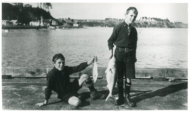 Bill and Ras Lurnidge on Bucklands Beach Wharf