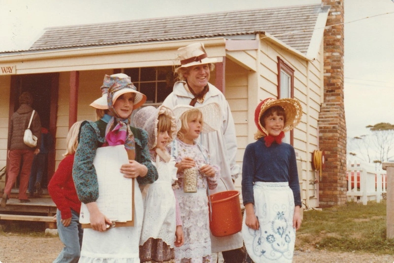Alan la Roche with Rachel Benton, Maria la Roche, Tania Marsh and Belinda Stenhouse, all in costume, on a Gala weekend at Howick Historical Village.