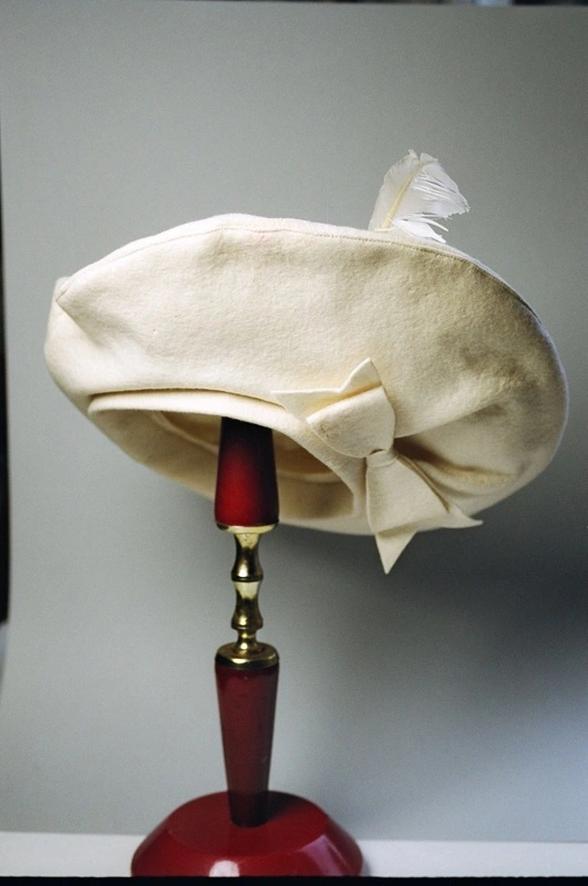 Cream Tam O'Shanter Hat