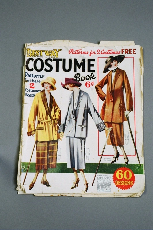 Bestway Book No. 16 Women's Suits