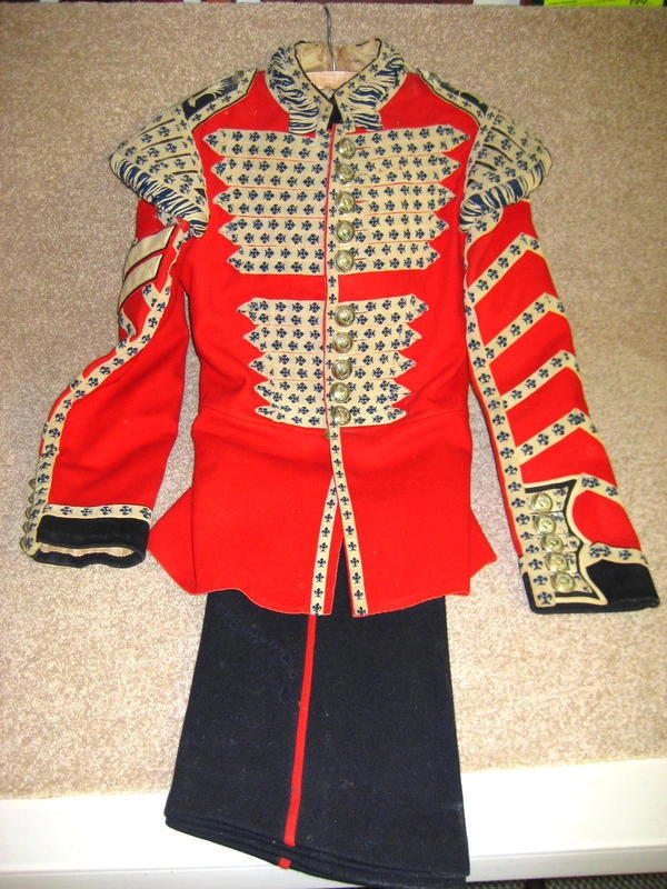 Welsh Guard's Uniform.