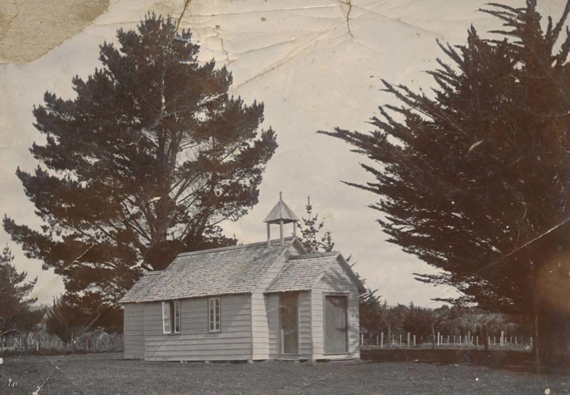 First St Michaels Church, Hakaru