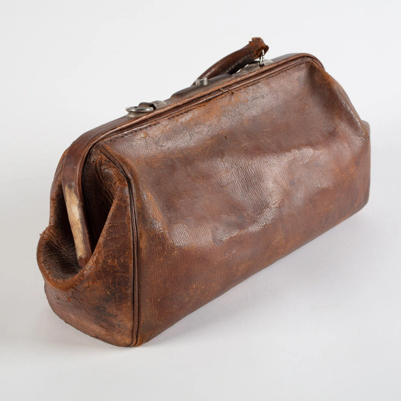 Gladstone Bag, Leather