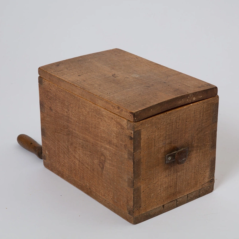 Butter Churn, Wooden box