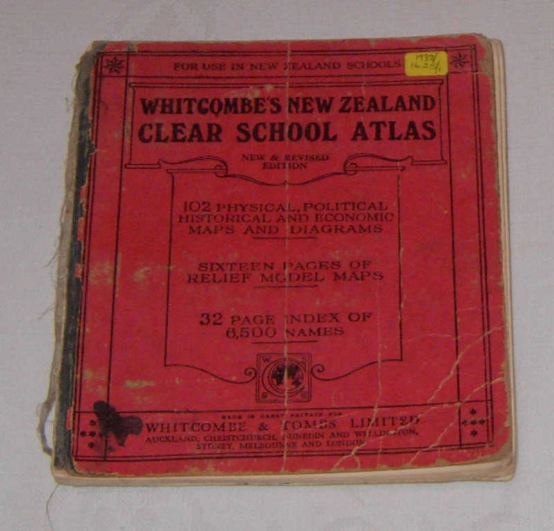 Book - Whitcombes NZ Clear School Atlas