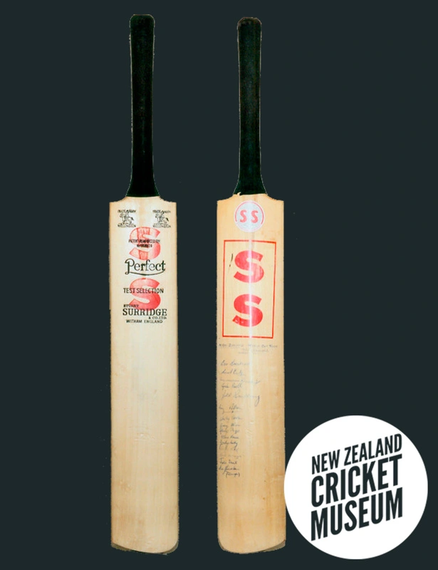 Bat (Signed): New Zealand Women's Cricket World Cup team, 1973