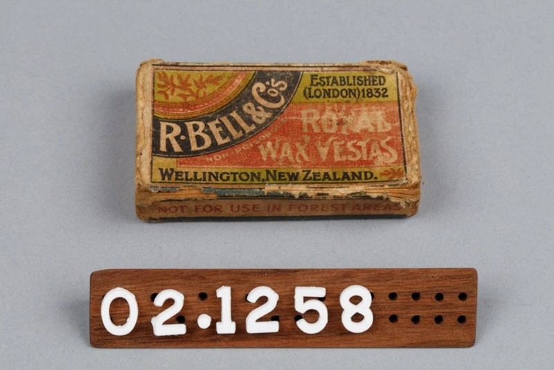 Matchbox, R Bell & Co Royal Wax Vestas