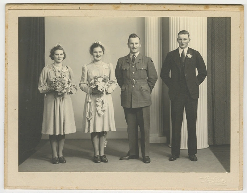 Photograph, Doug & Dot Ward, Wedding 1944.