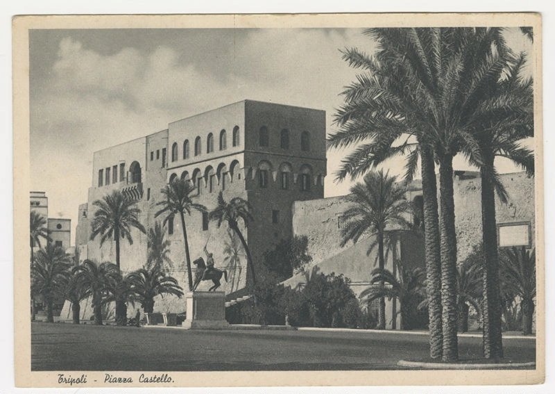 Photographic postcard, Tripoli- Piazza Castello- A Fortified Castle in a large open square.