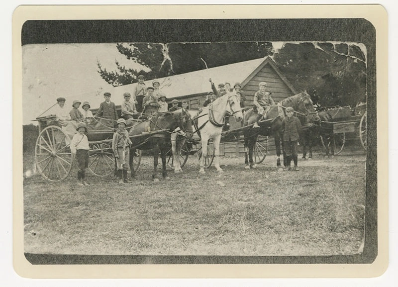 Photograph, Heddon Bush School pupils