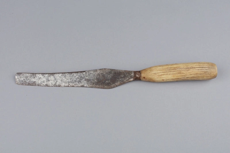 Knife, Carving, Bone handled