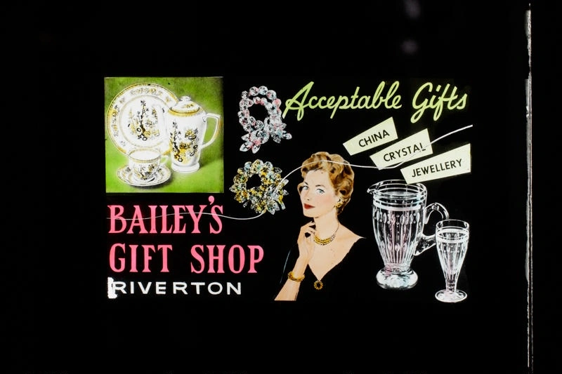 Glass slides, Advertising, Magic lantern