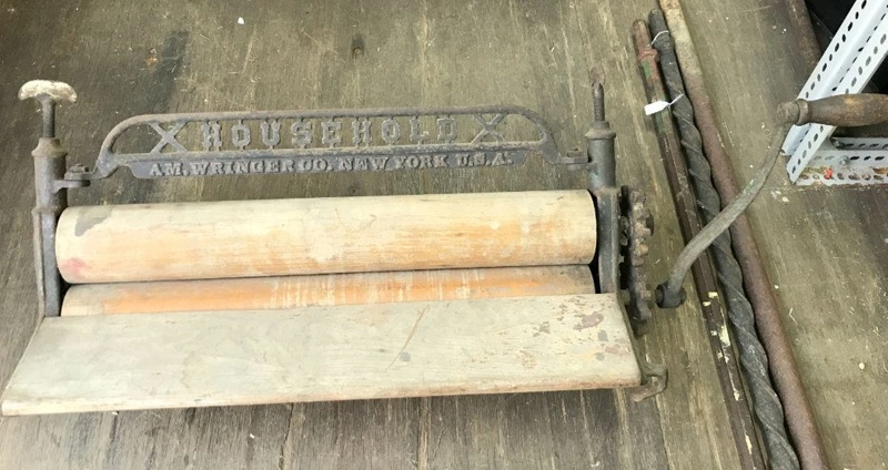Mangle, Household wringer