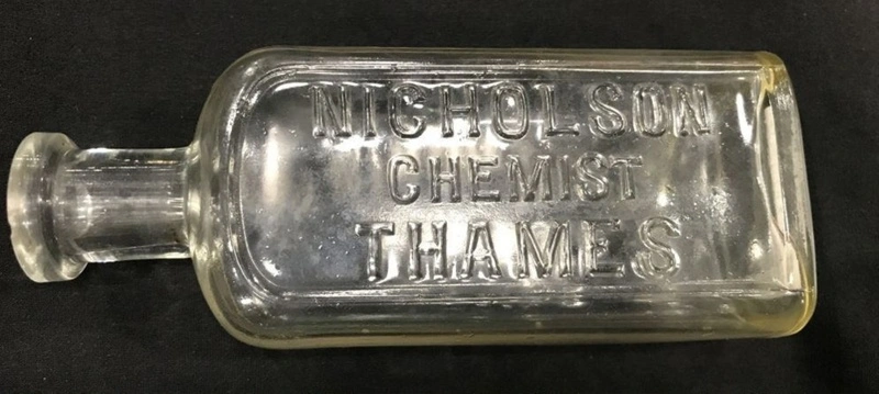 Bottle, chemist
