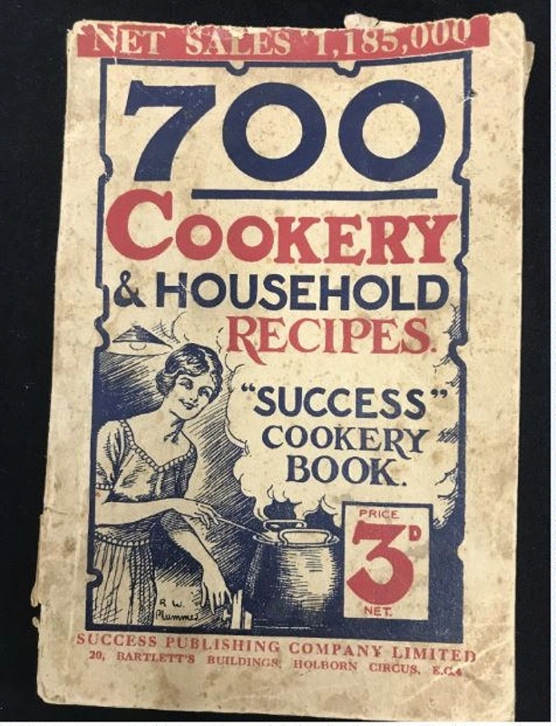 Book, 700 Cooking & Household Recipes