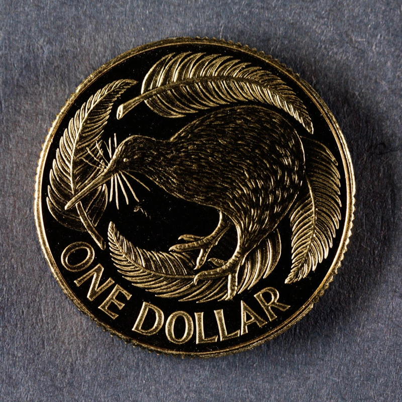 Reserve Bank of New Zealand 1995 One Dollar Third Portrait