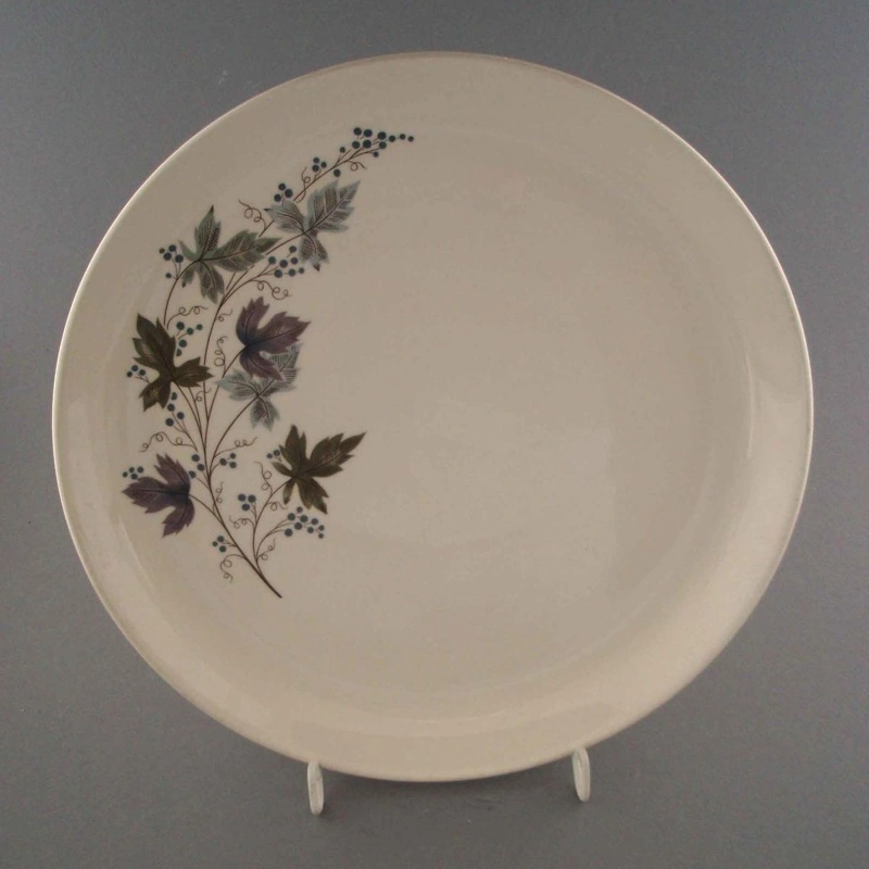 Dinner plate - Vintage pattern