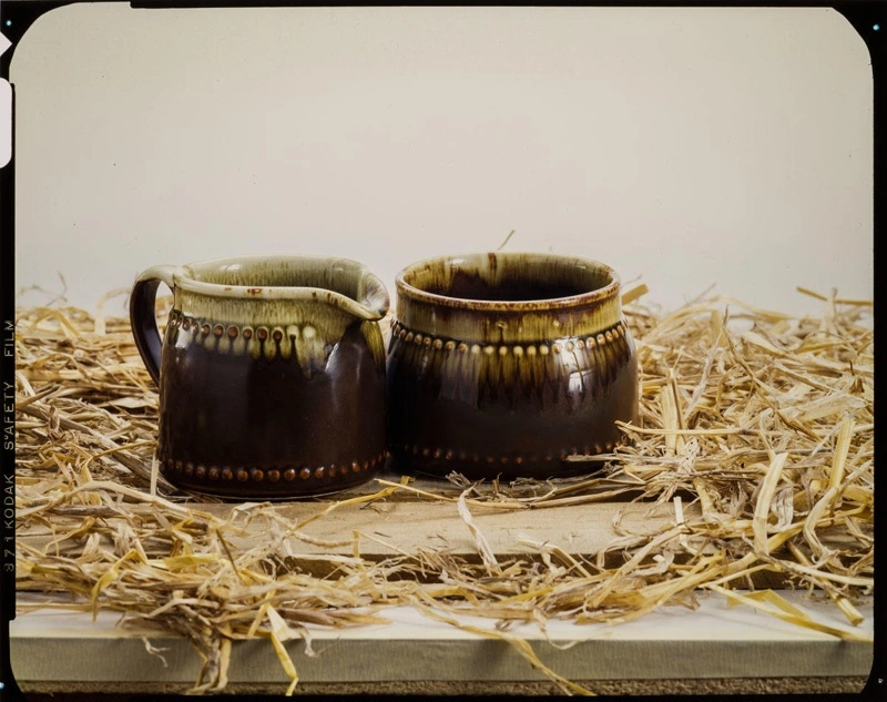 Transparency - Glazed Country Fair milk jug and bowl