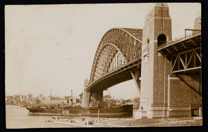 The M.V. 'Hauraki' passing beneath the Sydney Harbour Bridge, Union Steam Ship Company.
