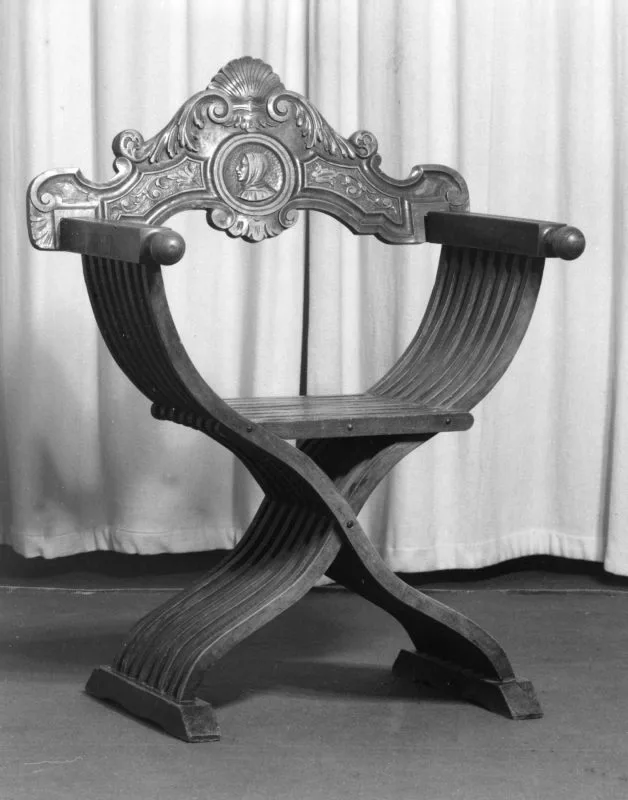 Savonarola Chair