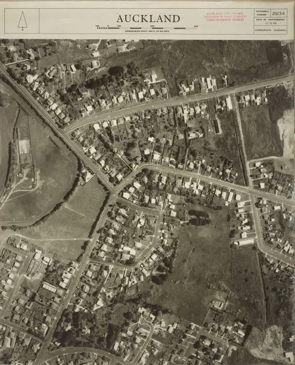 Auckland 29-34 [Ellerslie]