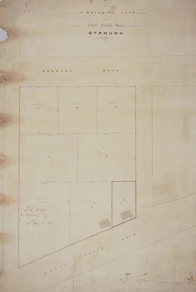 Plan of 8 building lots on the Great South Road, Otahuhu
